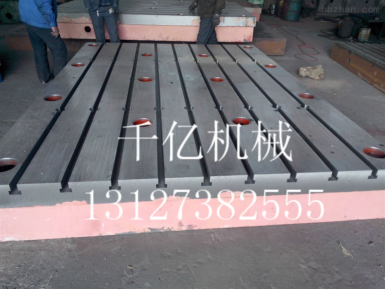 要严格按照铸铁平台的生产工艺进行加工