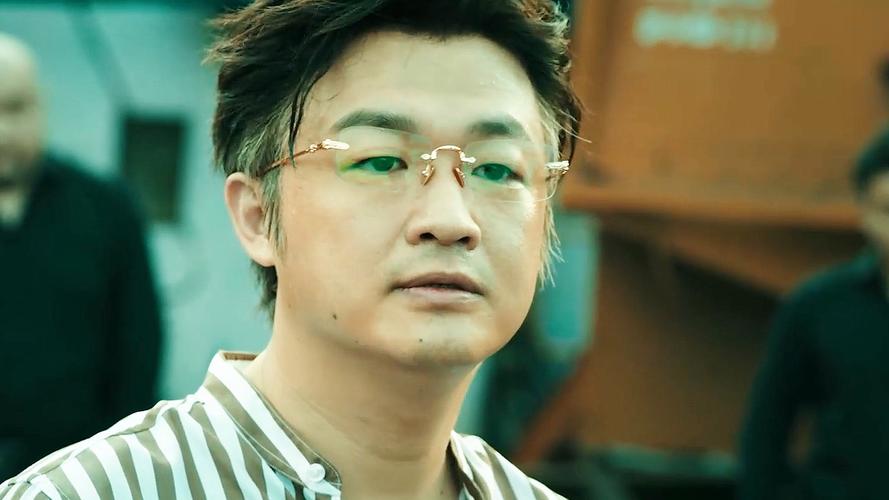 2005新澳正版免费大全和精神病杀害一家三口与精神病杀害一家三口犯法吗